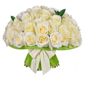 Букет з білих троянд від 51шт.